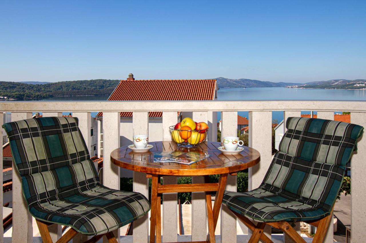 Villa Bianca Trogir Exterior foto