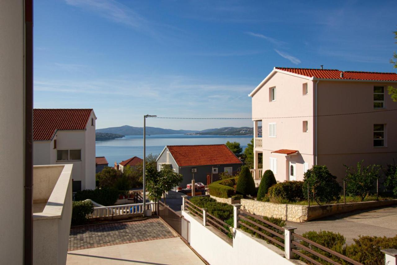 Villa Bianca Trogir Exterior foto